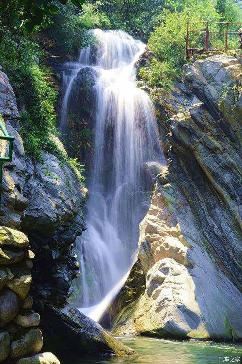 生态旅游是一种新兴的旅游方式，它在享受自然美景的同时，更加注重环境保护和当地文化的保护。那么，你对生态旅游了解多少呢？本文将通过几个实际案例来带你深入了解。